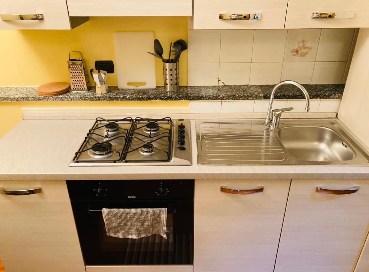 Bilocale Zona Centro Apartment Milan Luaran gambar